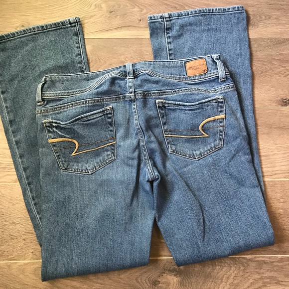 American Eagle bootcut distressed jeans - Picture 2 of 4